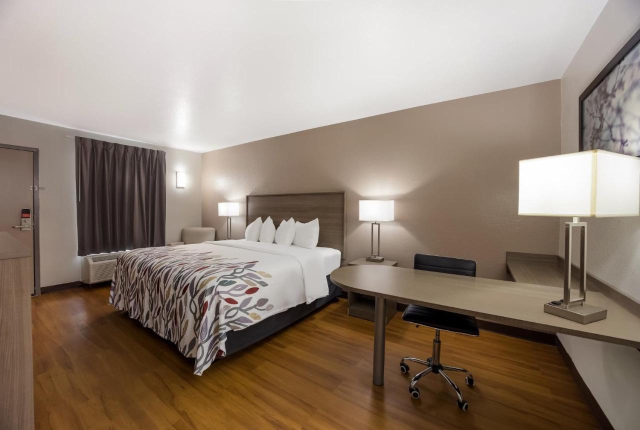 Red Roof Inn & Suites Томасвилл Экстерьер фото